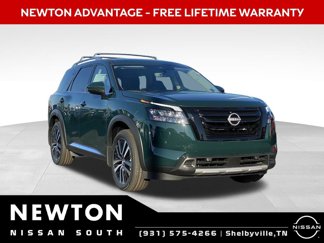 New 2025 Nissan Pathfinder Platinum w/ Black Appearance Package image 1