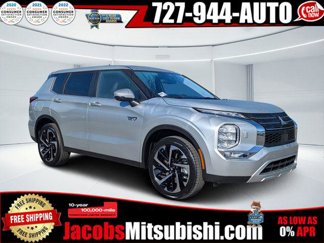 New 2025 Mitsubishi Outlander SE image 1