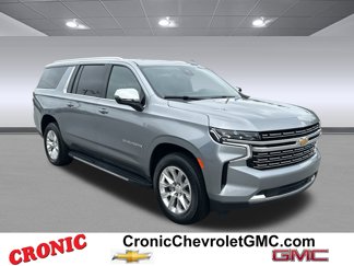 Used 2023 Chevrolet Suburban Premier image 1