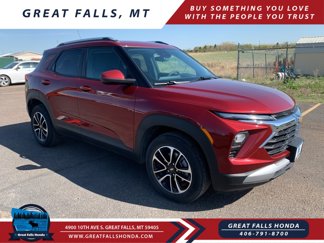 Used 2025 Chevrolet TrailBlazer LT image 1