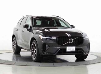 Used 2023 Volvo XC60 B5 Plus w/ Climate Package image 1
