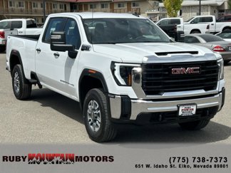 Used 2024 GMC Sierra 3500 Pro image 1
