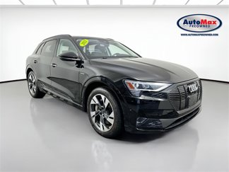Used 2021 Audi e-tron Premium w/ Convenience Plus Package image 1