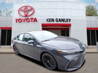 New 2025 Toyota Camry SE image 1