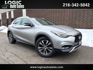 Used 2018 INFINITI QX30 Premium w/ Navigation Package image 1