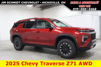 New 2025 Chevrolet Traverse Z71 w/ Enhanced Driving Package image 1