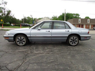 Used 1997 Buick Le Sabre Custom w/ Headliner Lighting Pkg image 1