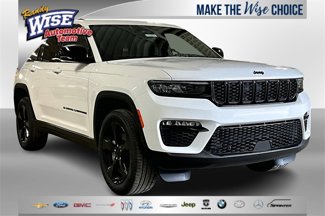 New 2025 Jeep Grand Cherokee Limited w/ Black Appearance Package image 1