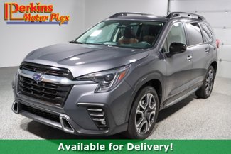 Used 2024 Subaru Ascent Touring image 1
