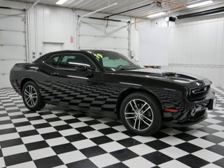 Used 2019 Dodge Challenger SXT w/ Cold Weather Group image 1