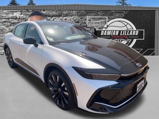 New 2026 Toyota Crown Platinum image 1