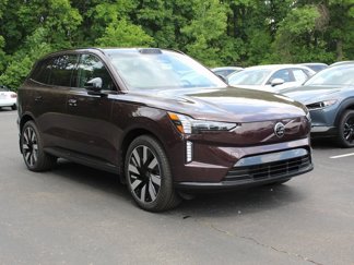 New 2025 Volvo EX90 Ultra image 1