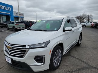 Used 2022 Chevrolet Traverse Premier w/ LPO, Floor Liner Package image 1