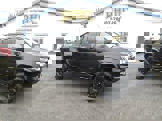 Used 2022 Chevrolet Colorado ZR2 w/ ZR2 Midnight Special Edition image 1