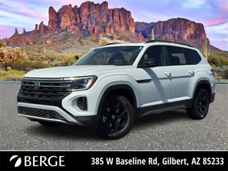 New 2025 Volkswagen Atlas Peak Edition SE image 1