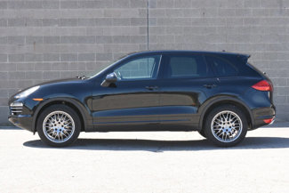Used 2011 Porsche Cayenne S image 1