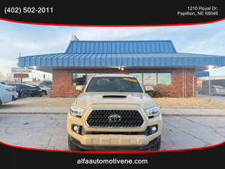Used 2018 Toyota Tacoma TRD Sport image 1