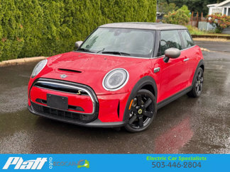 Used 2024 MINI Cooper SE image 1