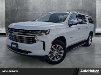 Used 2022 Chevrolet Suburban Premier image 1