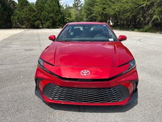 Used 2025 Toyota Camry SE video 2