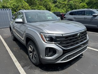 New 2025 Volkswagen Atlas Cross Sport SE image 1