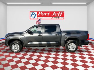 Used 2024 Toyota Tundra SR5 w/ SR5 Convenience Package image 1
