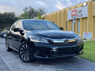 Used 2017 Honda Accord Hybrid Sedan image 1