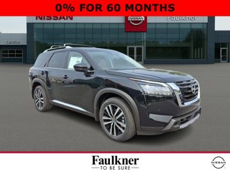 New 2025 Nissan Pathfinder Platinum image 1