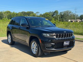 New 2025 Jeep Grand Cherokee Laredo X image 1