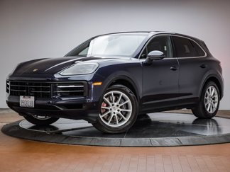 Certified 2025 Porsche Cayenne image 1