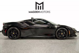 Used 2024 Ferrari SF90 Stradale image 1