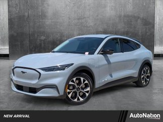Used 2024 Ford Mustang Mach-E Select image 1