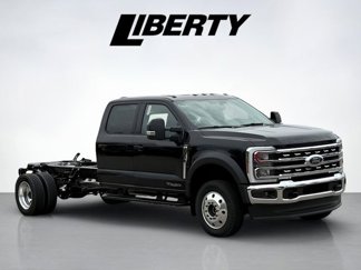 New 2025 Ford F550 4x4 Crew Cab image 1