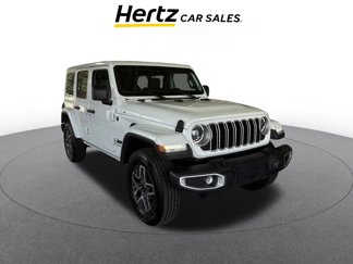 Used 2025 Jeep Wrangler Sahara image 1