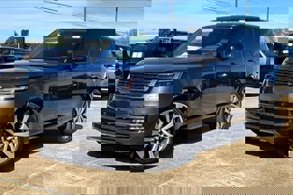 New 2025 Land Rover Range Rover SE image 1