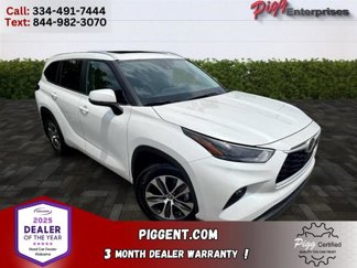 Used 2024 Toyota Highlander XLE image 1