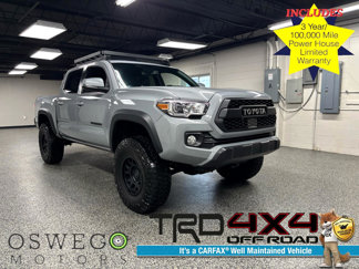 Used 2021 Toyota Tacoma TRD Off-Road image 1