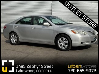 Used 2009 Toyota Camry LE image 1