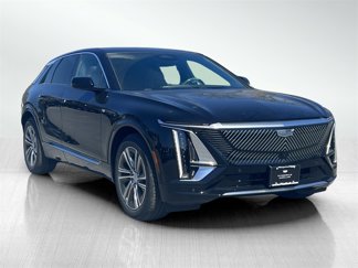 New 2025 Cadillac Lyriq Luxury image 1
