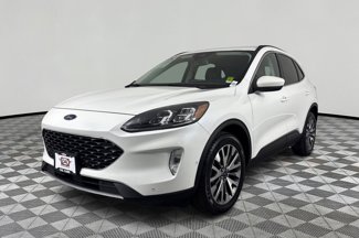 Used 2021 Ford Escape Titanium image 1