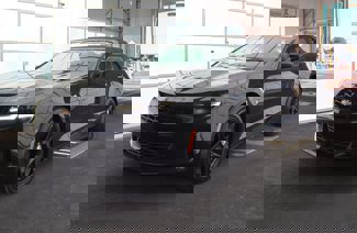 Used 2023 Chevrolet Camaro LT image 1