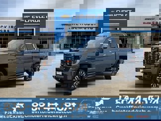 New 2025 GMC Sierra 2500 Denali Ultimate w/ Max Trailering Package image 1