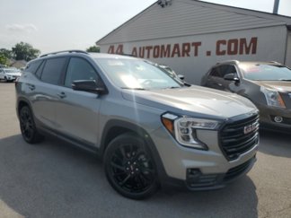 Used 2023 GMC Terrain SLT w/ Tech Package image 1