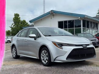 Used 2020 Toyota Corolla LE image 1