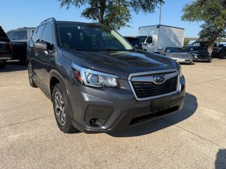 Used 2020 Subaru Forester Premium image 1