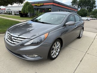 Used 2012 Hyundai Sonata SE w/ Navigation & Sunroof Pkg image 1