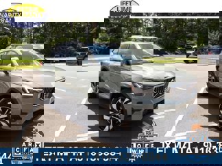 Certified 2024 Volvo XC40 B5 Plus w/ Protection Package Premier image 1
