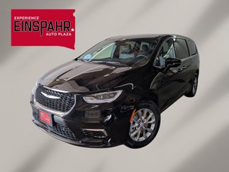 New 2026 Chrysler Pacifica Select image 1