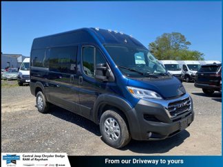 New 2025 RAM ProMaster 1500 w/ Quick Order Package 22G SLT image 1