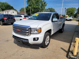 Used 2017 GMC Canyon SLE image 1